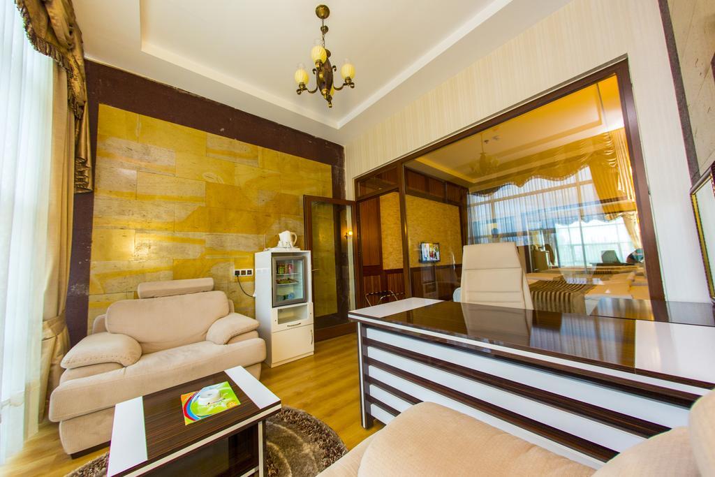 Gherdan Hotel 科尼亚 外观 照片